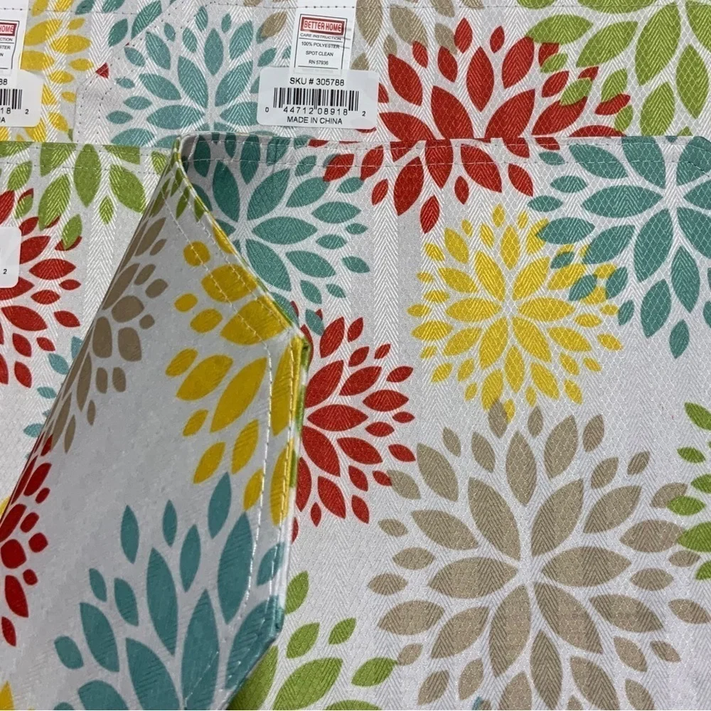 Placemats Printed Fabric Damask Reversible Flower Power 12 X 18 in Set of 4
